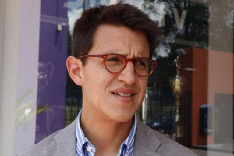 El ecuatoriano Luis Roggiero, nuevo gerente deportivo de U. de Chile