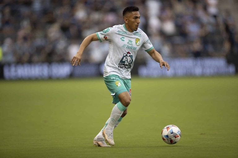 (VIDEO) LA MÁXIMA FIGURA: Gol y triple asistencia de Ángel Mena con León