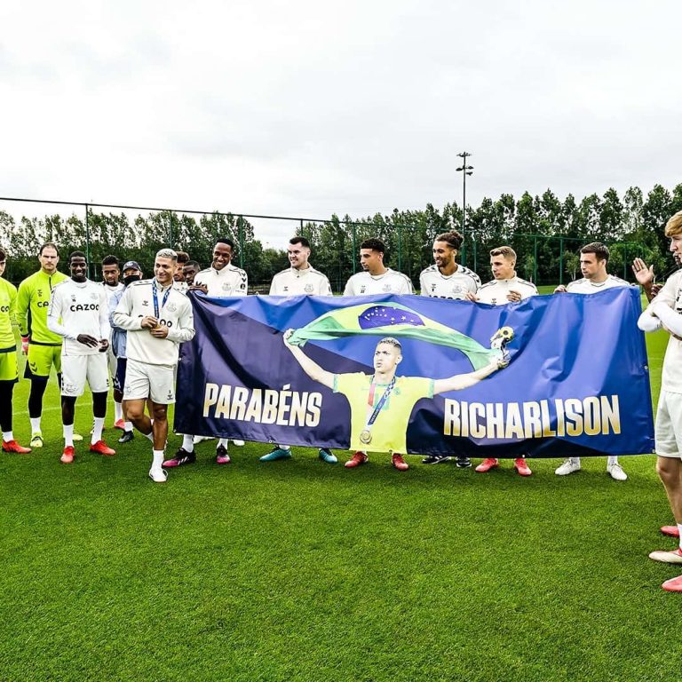 (FOTOS) POR EL ORO OLÍMPICO: Everton y el lindo recibimiento para Richarlison