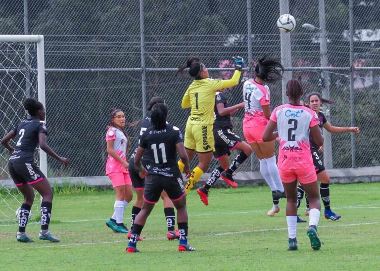 Desde FEF se destaca lo que ha pasado con la Superliga Femenina 2021