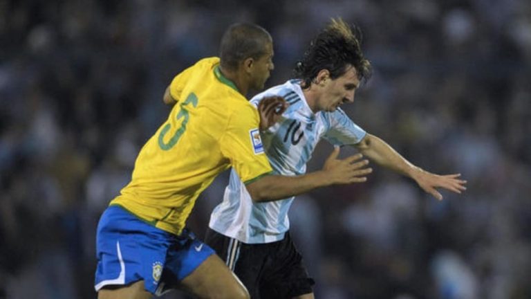 “Para parar a Messi le tengo que pegar un codazo en la cabeza”