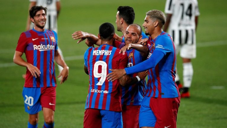 (FOTO) ¿El Barça con una camiseta blanca?