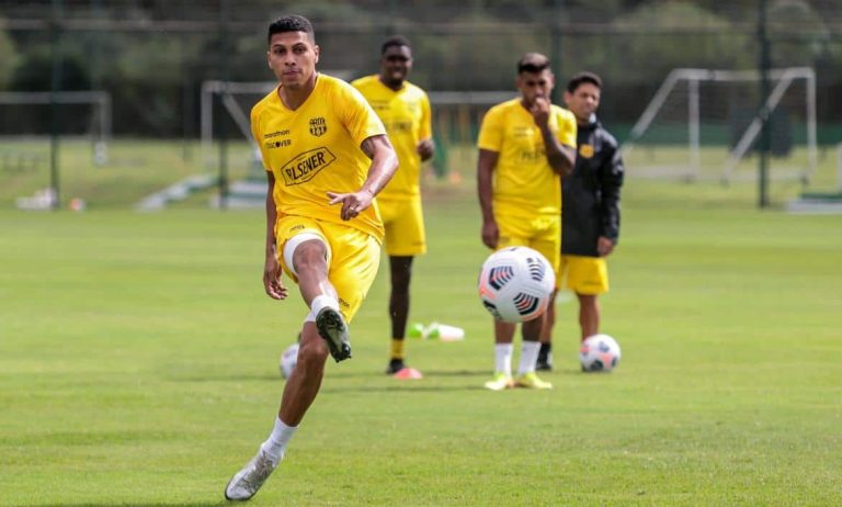 León: “Estamos con vida todavía”