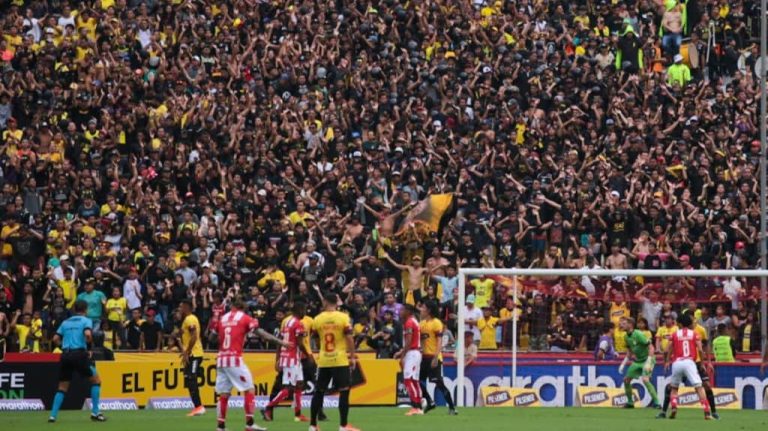 Noticia Banco Guayaquil // Regreso de los hinchas: LigaPro y COE Nacional tendrán reunión clave