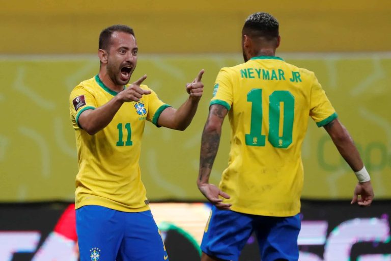 SIGUE LA RACHA: Brasil derrotó sin problemas a Perú