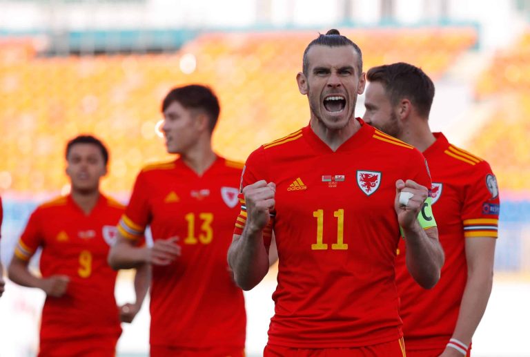 (VIDEO) Con tres goles de Bale, Gales venció a Bielorrusia