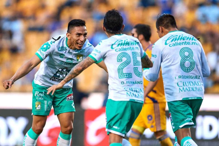(VIDEO) SE REENCUENTRA CON LA RED: Ángel Mena volvió a anotar con León