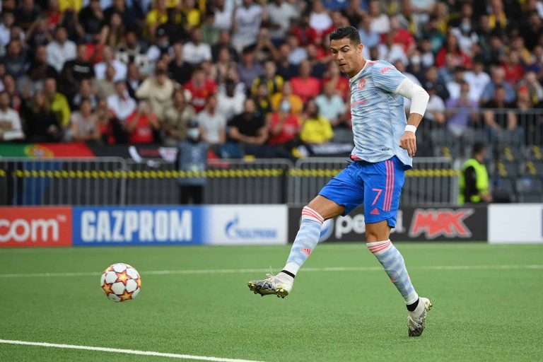 (VIDEO) ¡VOLVIÓ MR. CHAMPIONS! Gol de Cristiano con el United en la UCL