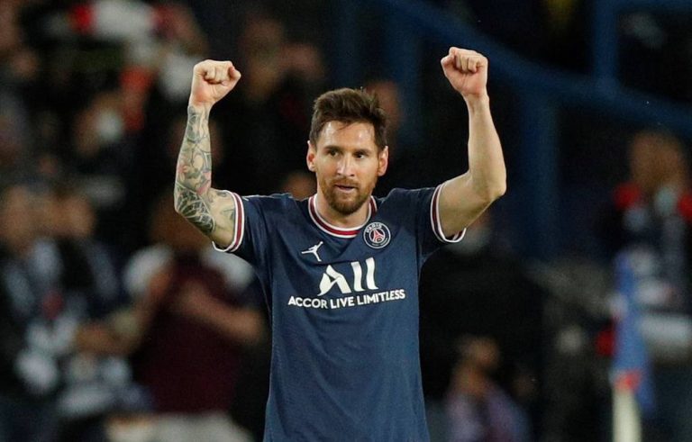 Prensa francesa ya vibra con Messi
