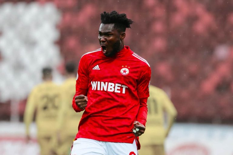 (VIDEO) POTENCIA Y VELOCIDAD: Jordy Caicedo le dio el triunfo al CSKA Sofía