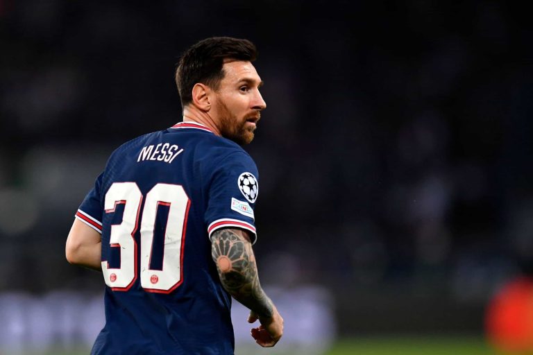 (VIDEO) ¡GOLAZO! Messi anotó su primer gol con el PSG