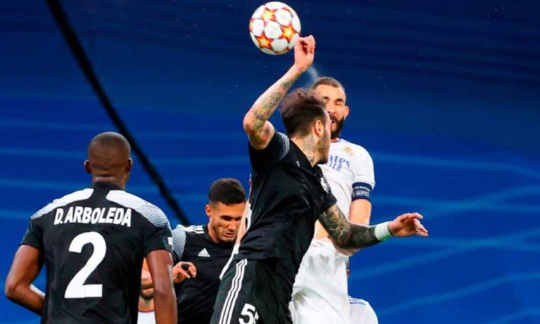 (VIDEO) ¡EL SHERIFF SE TOMÓ EL BERNABÉU! Perdió el Madrid
