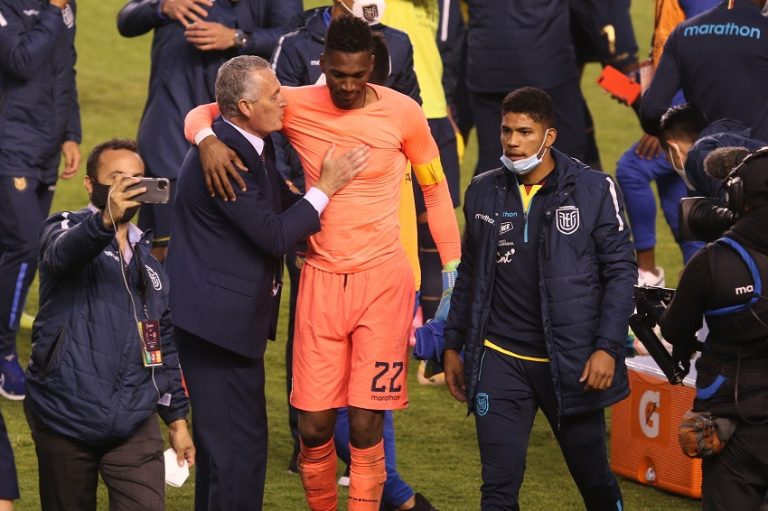 (FOTO) Gustavo Alfaro viajó a Colombia para observar a ‘Dida’ Domínguez