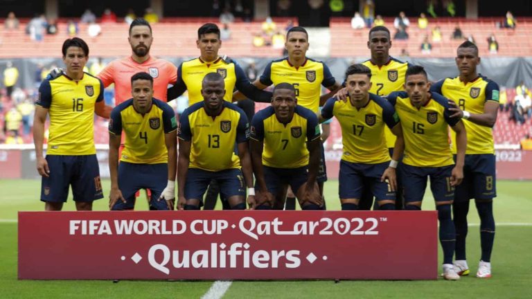 #EncuestaSF CALIFICA A LA TRI tras la victoria ante Paraguay