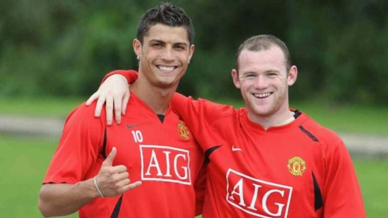 CR7 igualó un récord de Rooney tras su gran mes con el Manchester United