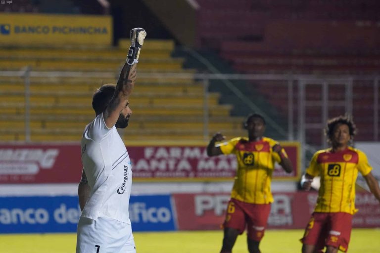 Frascarelli  y el partido ante BSC: ”Soy jugador de Aucas y quiero ganar, no importa mi pasado”