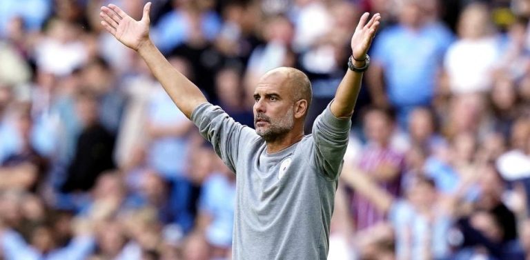 Guardiola: “Hay que usar mascarillas y vacunarse”