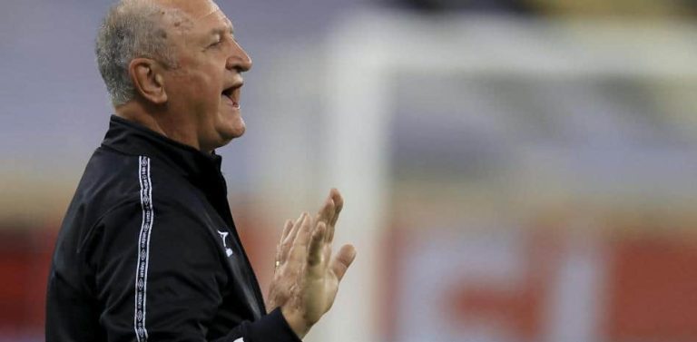 Gremio destituye a Felipe Scolari
