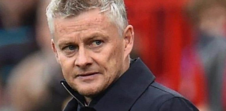 Salvaje ataque de Blind a Solskjaer