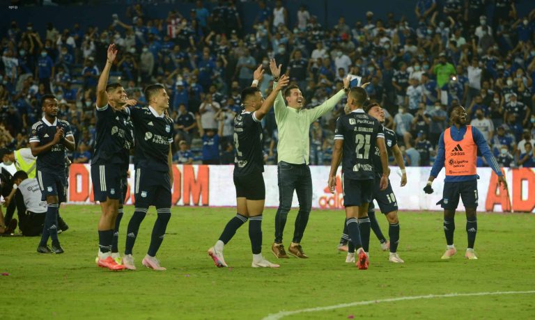 Ministra de Salud confirma que Emelec irrespetó el aforo permitido