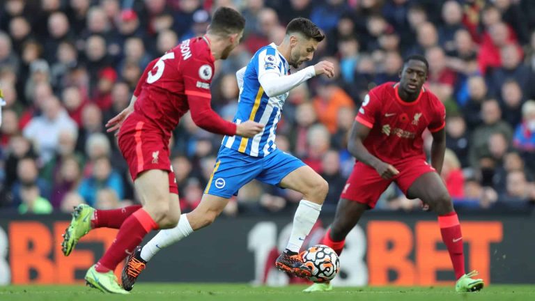 (VIDEO) Con Sarmiento en el banco: Brighton frenó al Liverpool en Anfield