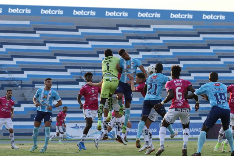 (VIDEO) ¡EN LA AGONÍA DEL PARTIDO! 9 de Octubre ganó a IDV y sueña con la final