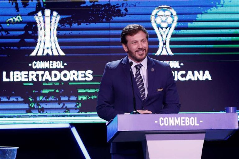 DESDE CONMEBOL: “En Qatar vamos a levantar la copa”