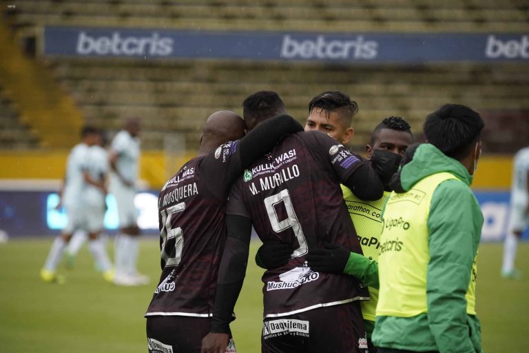 ¡VOLVIERON AL TRIUNFO! Mushuc Runa venció a la Universidad Católica de visitante