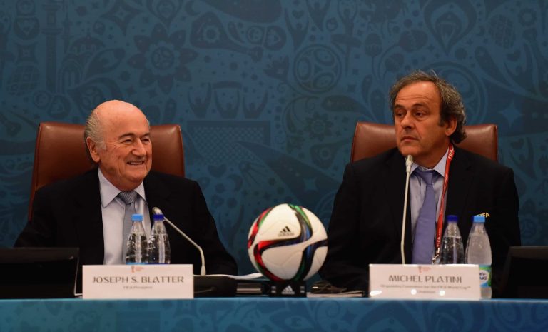 Joseph Blatter y Michel Platini son acusados de fraude en Suiza