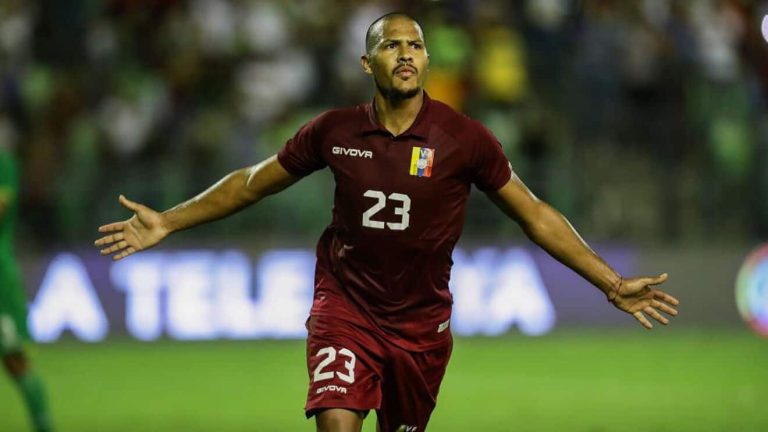 ¡NO JUGARÁ ANTE LA TRI, NI PERÚ! Salomón Rondón será baja en Venezuela