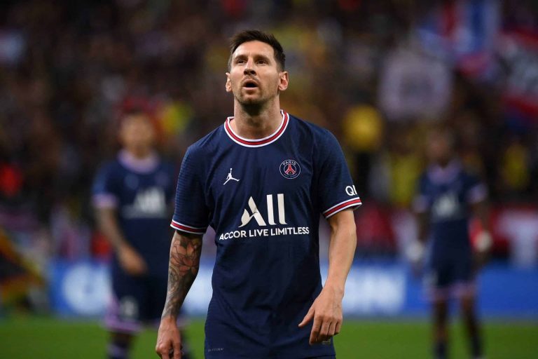 Feroz crítica al PSG: “Nunca vas a ganar la Champions con Messi”
