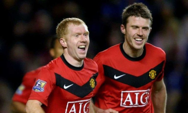 Scholes critica a Carrick por tomar el cargo tras la salida de Solskjaer