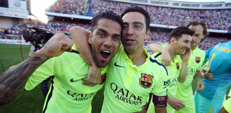 Xavi decidirá sobre Alves