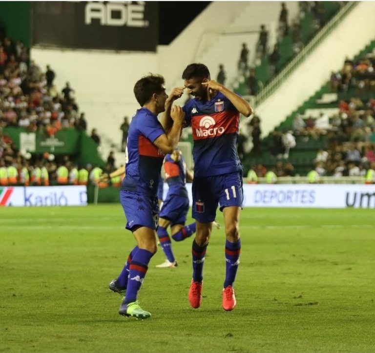 (VIDEO) Tigre asciende a la Primera División del fútbol argentino