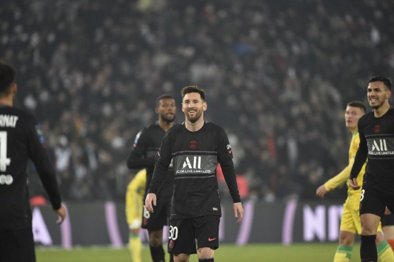 (VIDEO) Triunfo del PSG y primer gol de Messi en la Liga de Francia