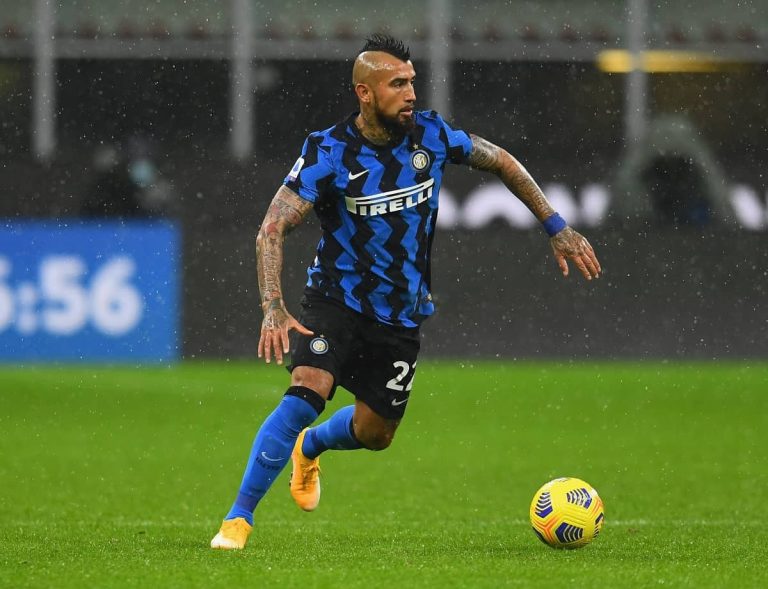 Roban en la casa de Arturo Vidal y se llevan un botín de 400.000 euros