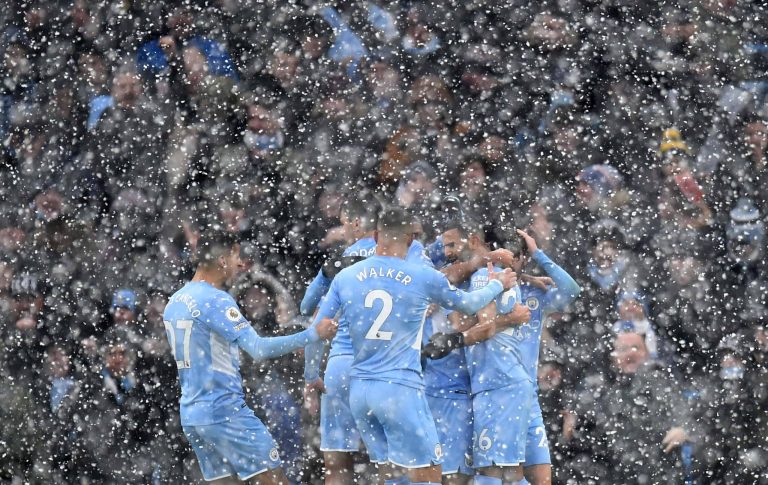 (VIDEO) Manchester City venció al West Ham y mete presión al Chelsea
