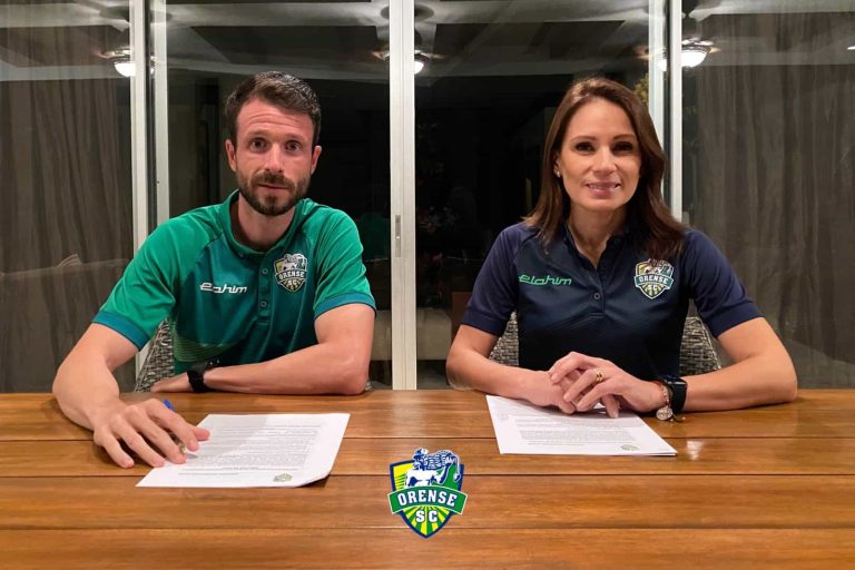 OFICIAL: Andrés García renovó como DT de Orense