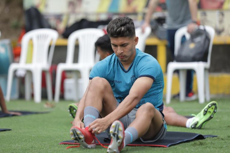 “I KNOW BAILAR”: Jeremy Sarmiento puso alegría en al concentración