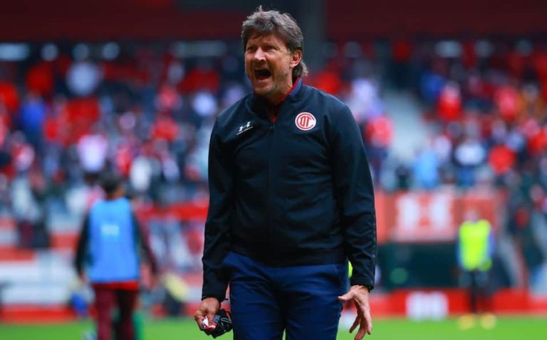 Hernán Cristante out: Michael Estrada se queda sin DT