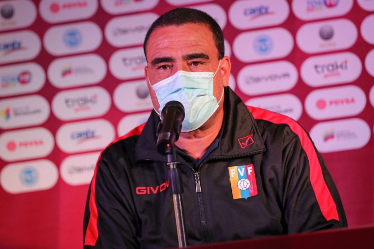 DT de Venezuela: “Es imposible trabajar el tema altura”