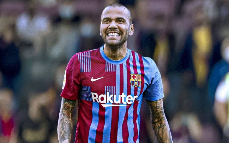 Dani Alves y Lenglet son bajas en el Barça por Covid-19
