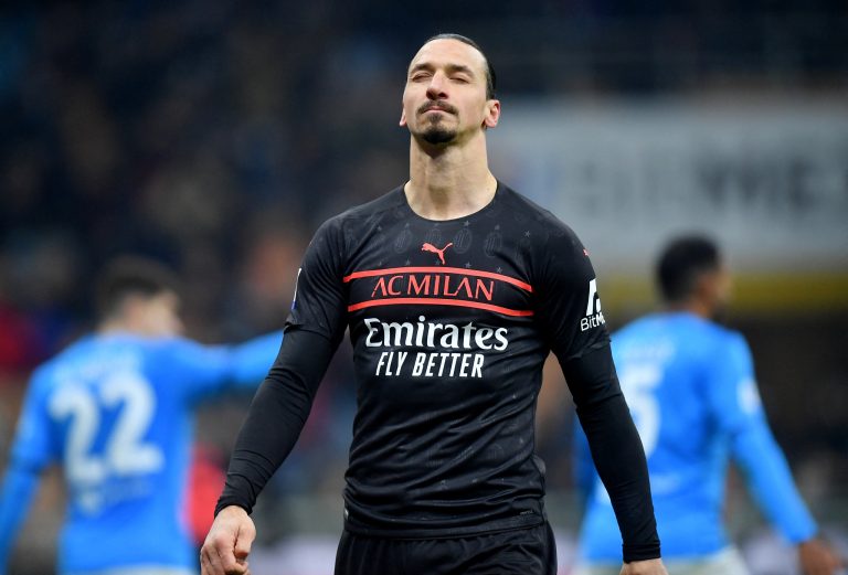 (VIDEO) El VAR evitó que el Milan rescate el empate contra Napoli