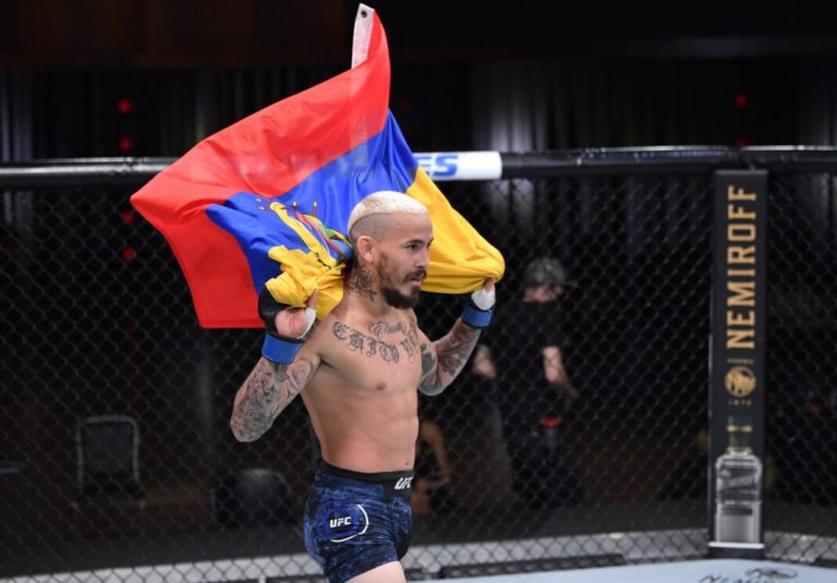 #NTF Chito Vera, en el Top 10 de Pesos Gallos