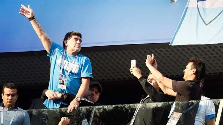(FOTO) Recuperan en India el reloj personalizado de Maradona