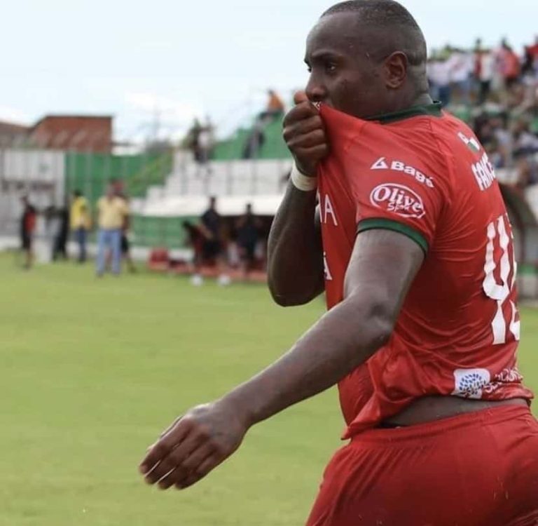 (VIDEO) GOL DE 3 PUNTOS: Kevin Mina le dio la victoria al Guabirá