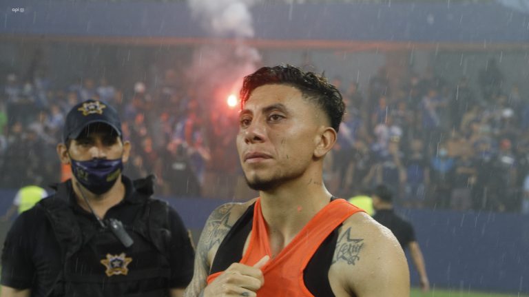“Campeón hay por montones. Hinchada hay una sola, es la del Emelec”: El mensaje de Joao Rojas tras la final