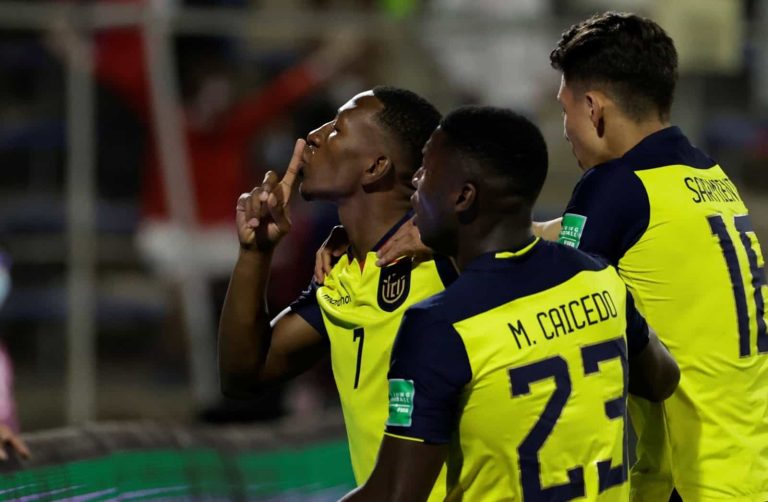 Pervis y Moi, los jóvenes que brillan en la eliminatoria