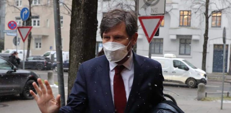 “Lo de Dembélé no se puede dilatar más; hemos tenido muchísima paciencia”