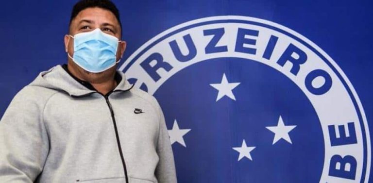 Ronaldo paga las deudas del Cruzeiro